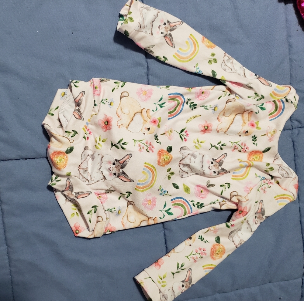 River Reigns Design Easter Leo